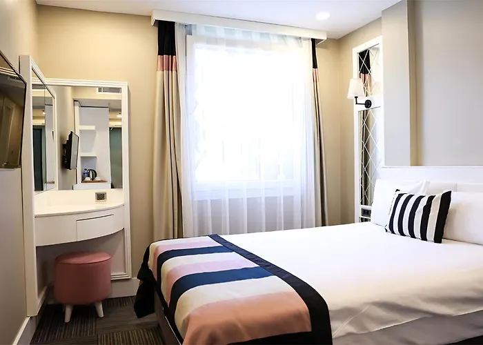 Mia Berre Hotels